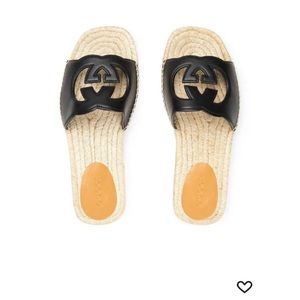 Gucci INTERLOCKING G CUT-OUT SLIDE SANDAL - never wore